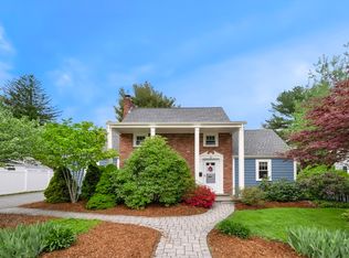 8 Crosby Ave, Beverly, MA 01915