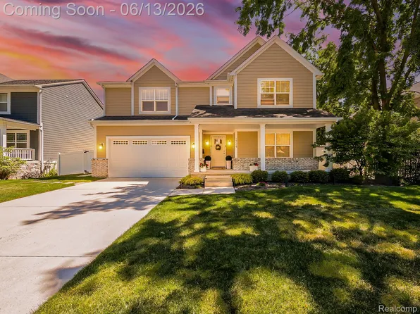 1724 Taylor Ave, Royal Oak, MI 48067