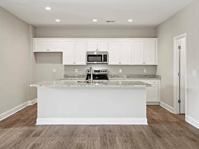 1466 Summergate Dr — Photo 18
