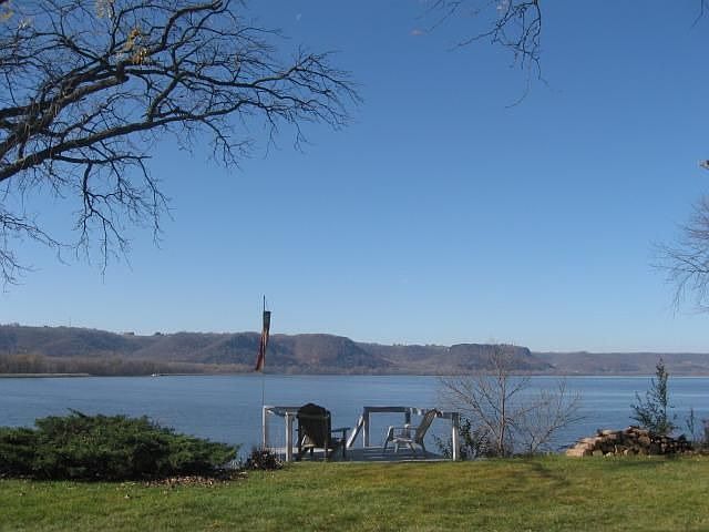 1st image of 2819 Bayshore Dr