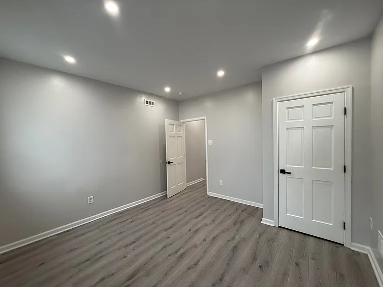 1745 Federal St — Photo 19