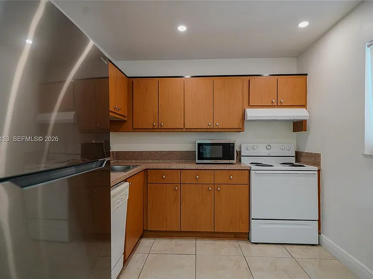 7920 Camino Real #401 — Photo 3