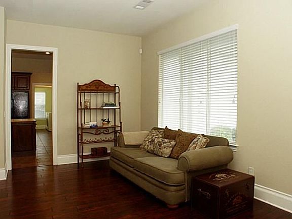 4th image of 2267 County Road 406