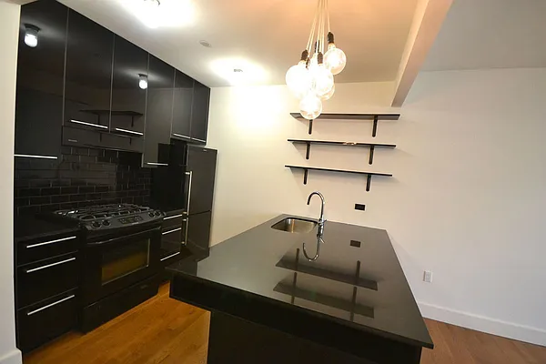 Rented by Owner | media 81