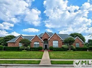 975 Southcrest Ct, Southlake, TX 76092
