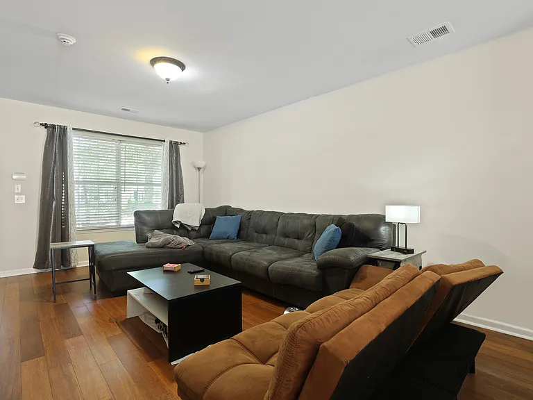 223 Station Mill Blvd — Photo 10
