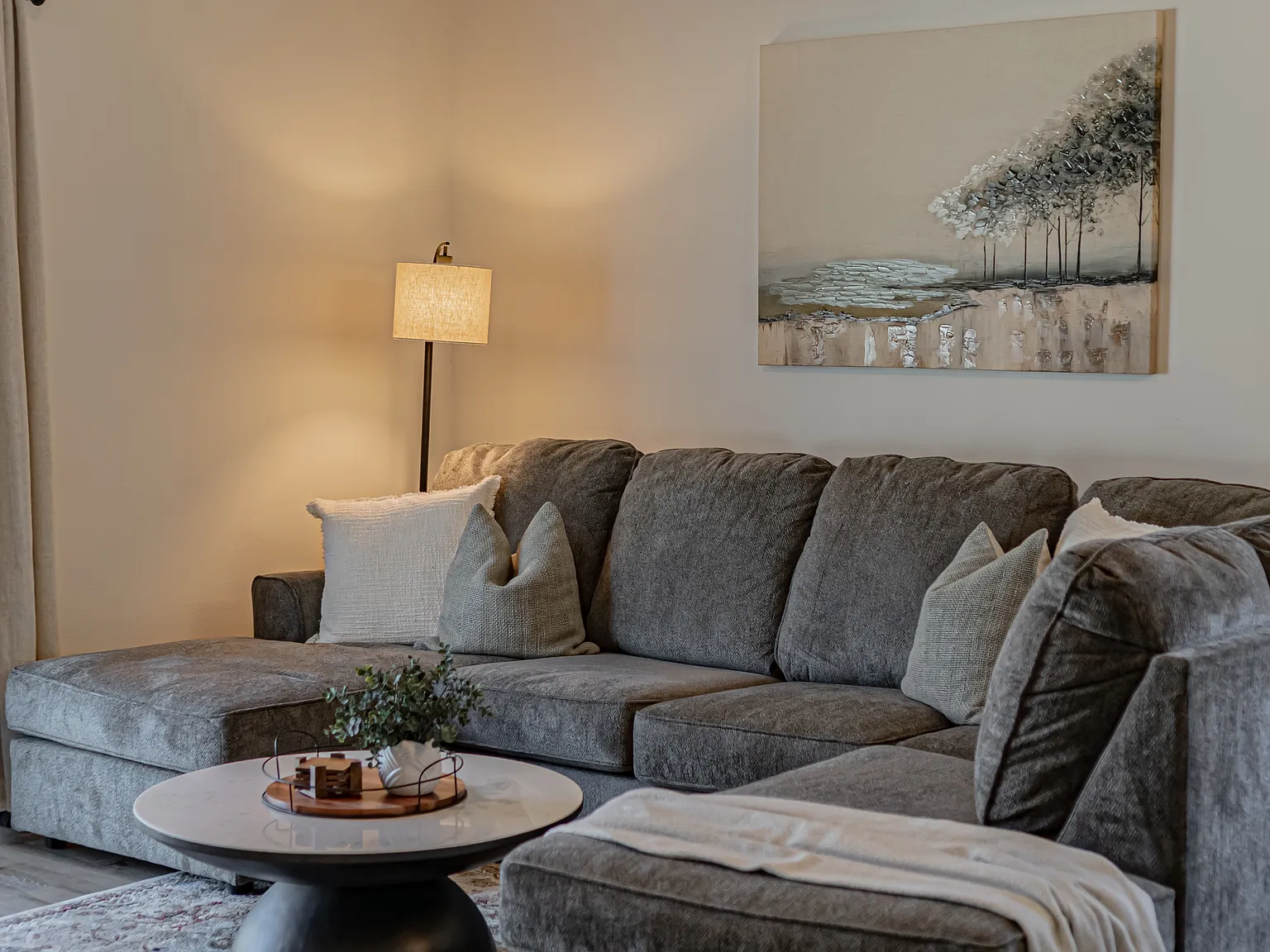 3 bed, 1431 sqft, $5,500 — Photo 3