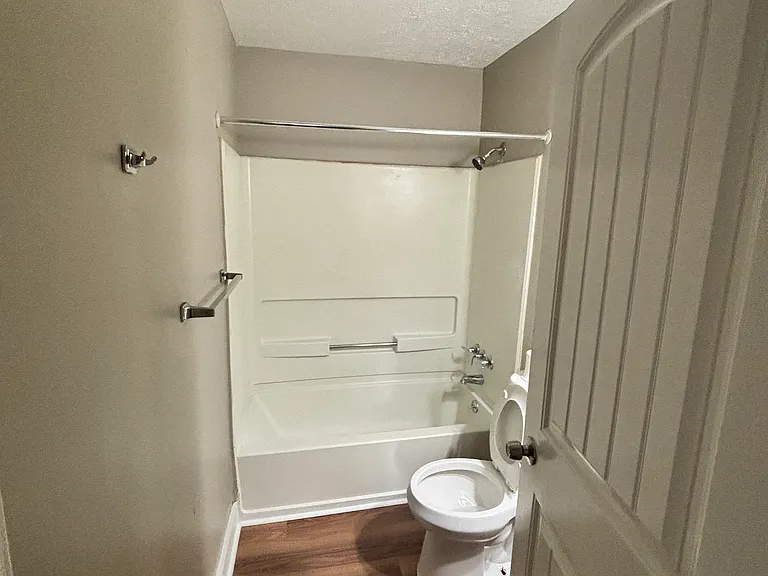 1319 Cypress St #3 — Photo 6