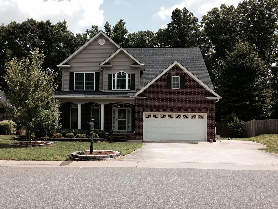 1st image of 3844 Yellow Jasmine Dr