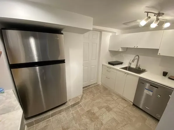 (undisclosed Address), Medford, MA 02155