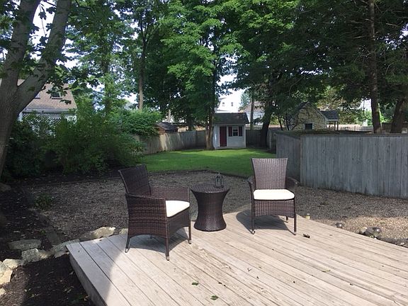 5th image of 37 Purchase St