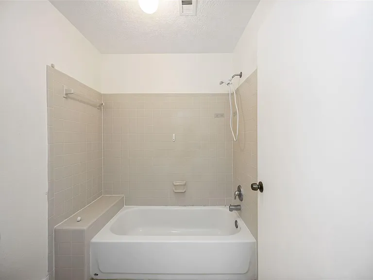 5315 Cherie Crest Ct — Photo 16