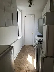 Rented by R New York
