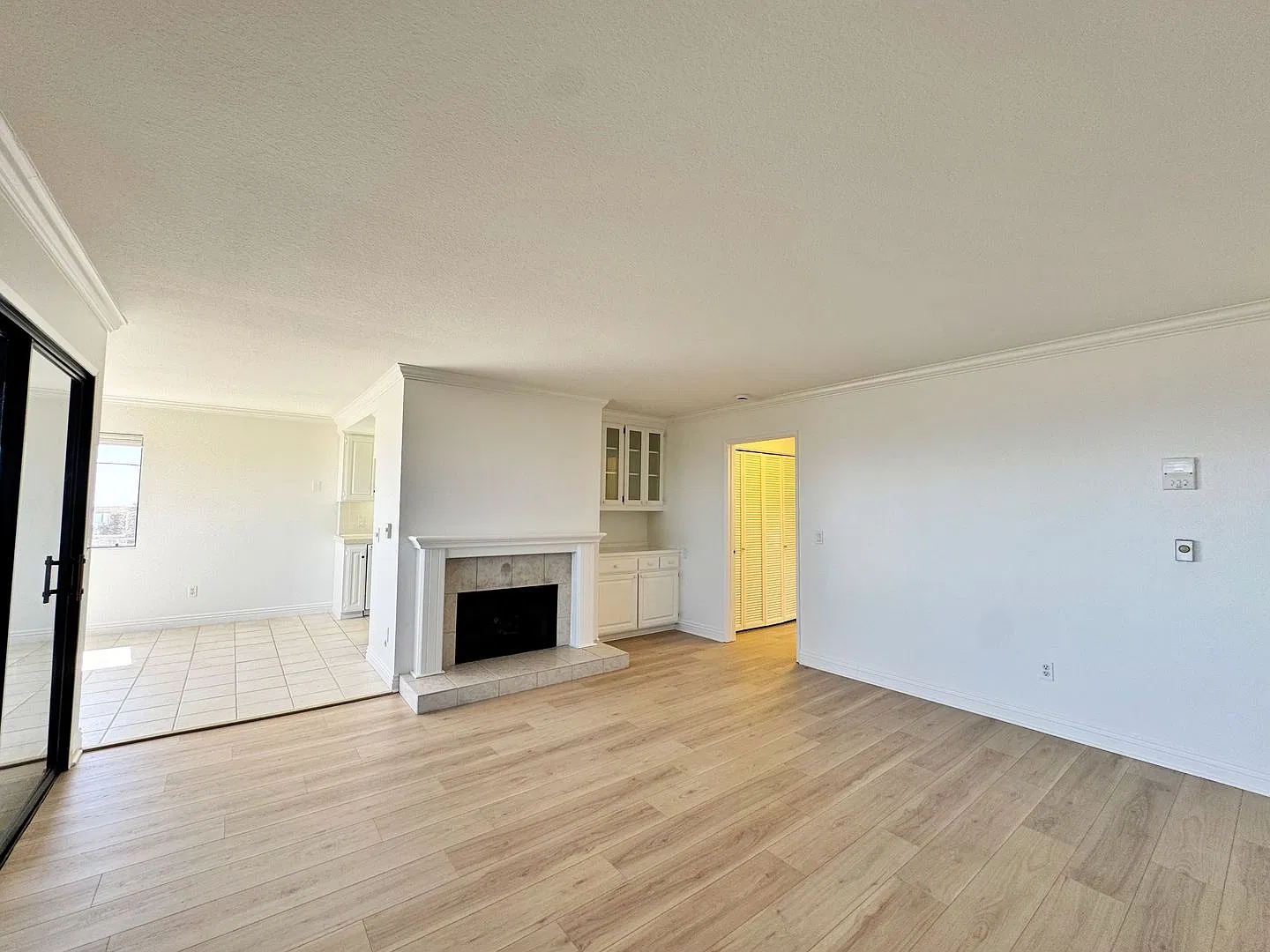 Panoramic Ocean Views & Coastal Living in Point Fermin — Photo 4