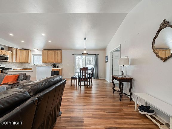 3rd image of 24531 Homestead Rd