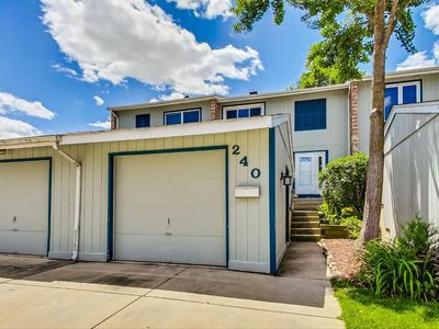 240 Lakeshore Ln #240, Bloomingdale, IL, 60108
