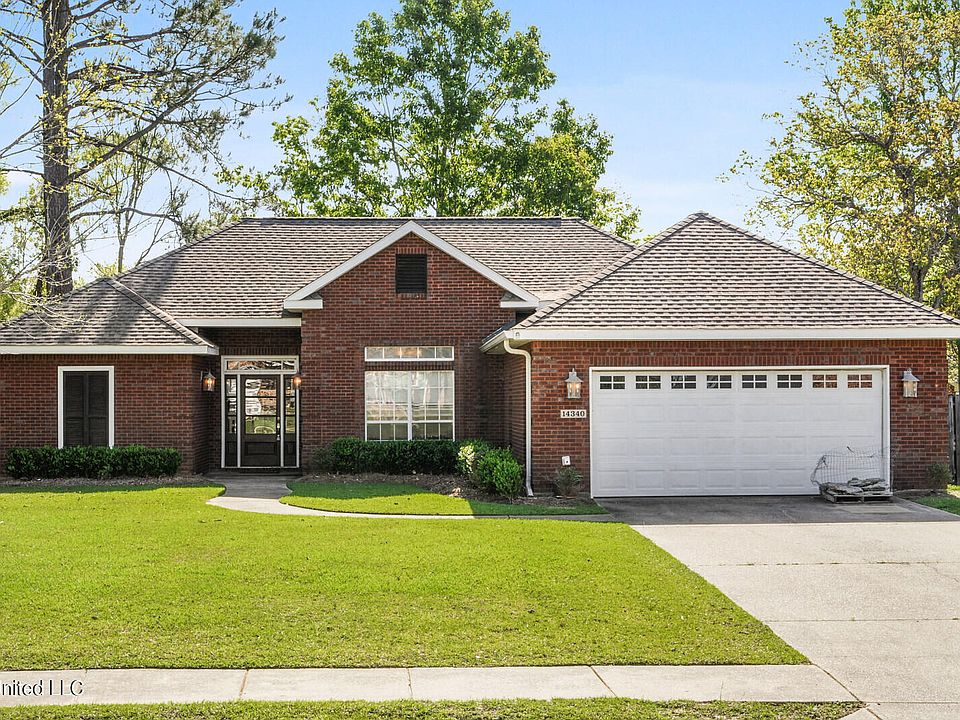 1st image of 14340 W Carriage Cir