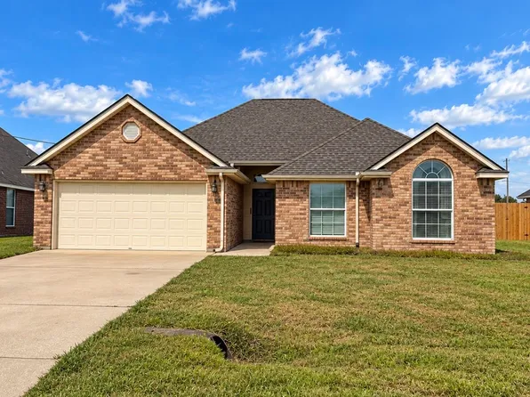 5420 Westchester Ln, Lumberton, TX 77657