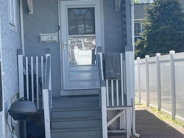 538 Ocean Blvd APT 3