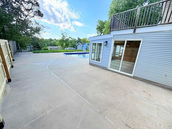 5th image of 3151 Norman Dr