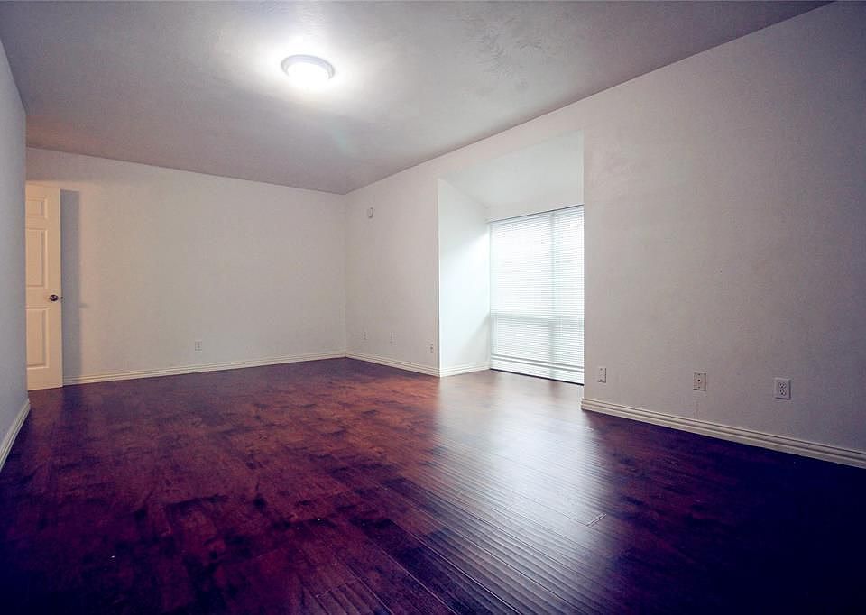 1st image of 12633 Memorial Dr APT 140