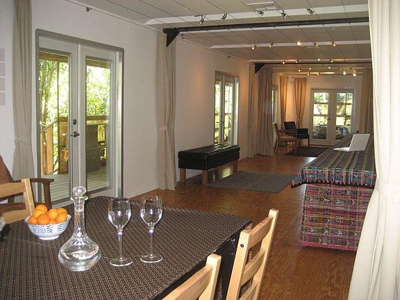 big open room room--flexible space