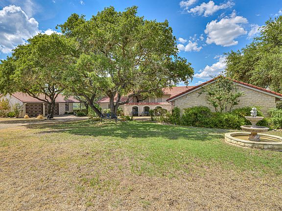 3rd image of 25205 Pedernales Canyon Trl