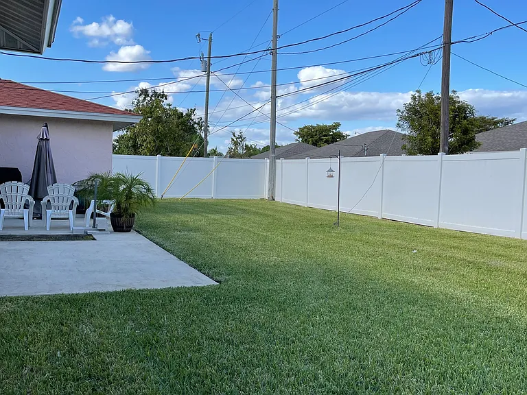 3633 Country Club Blvd #1 — Photo 6