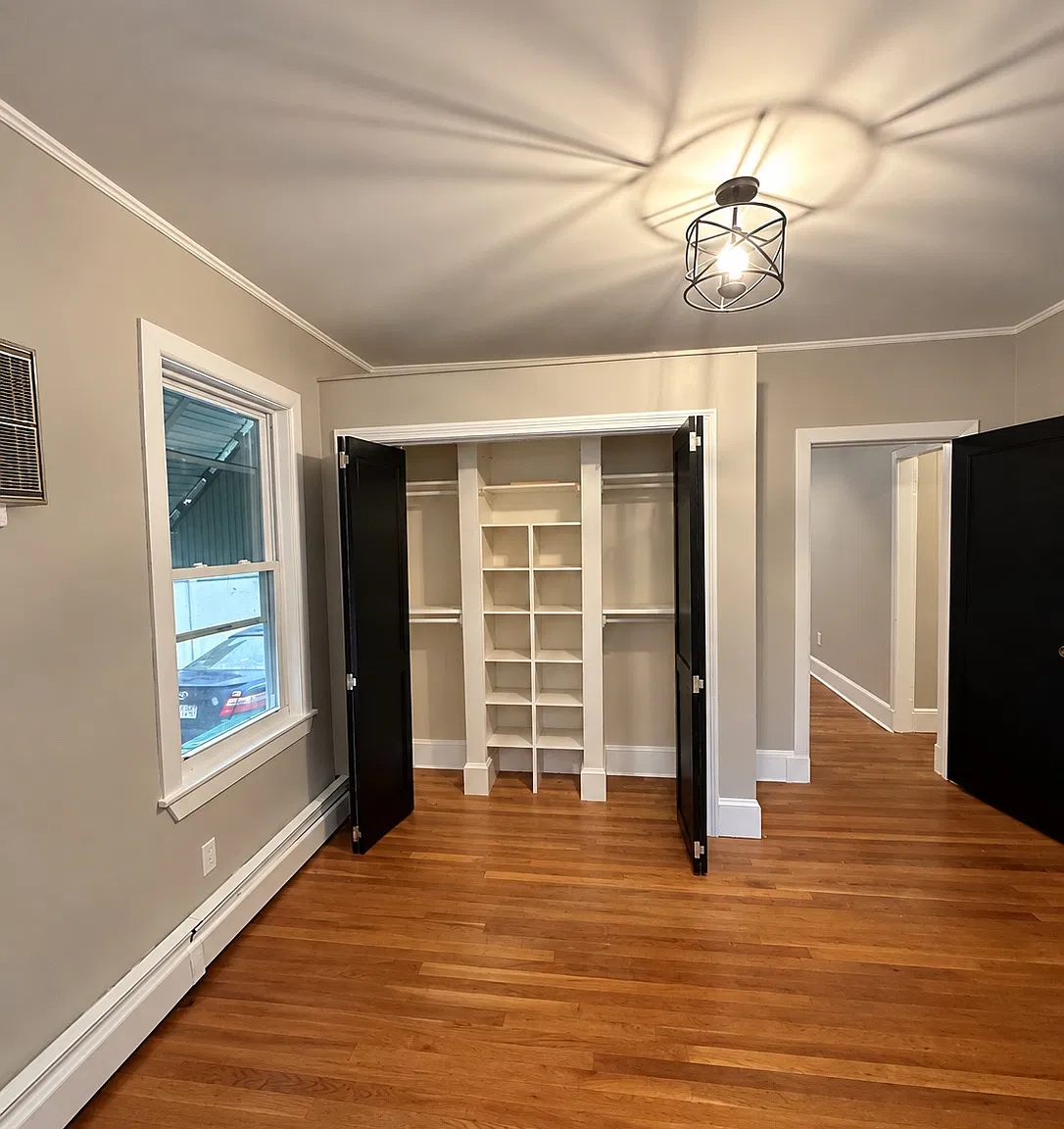 2 bed, 1100 sqft, $2,200 — Photo 4