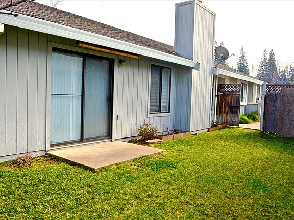 3rd image of 7476 Spicewood Dr