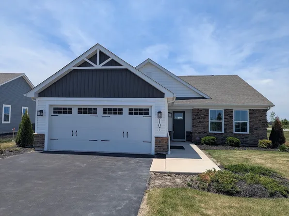 107 Cornerstone Dr #15UP7T, Hampshire, IL 60140