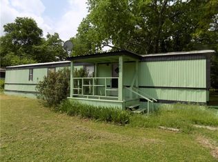 1821 Coral Rd, Azle, TX 76020