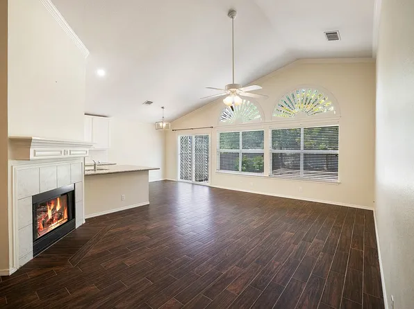 2638 Cascade Falls Dr, Austin, TX 78738