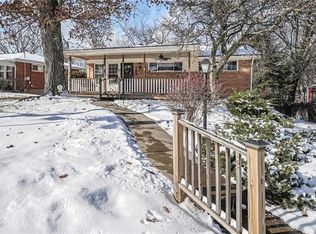 568 Firethorne Dr, Monroeville, PA