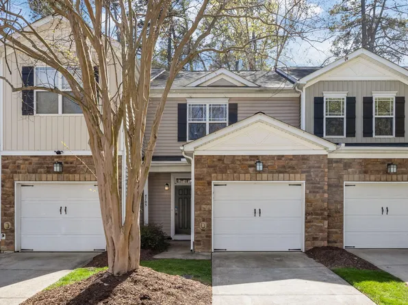 4705 Lawhorn St, Raleigh, NC 27606