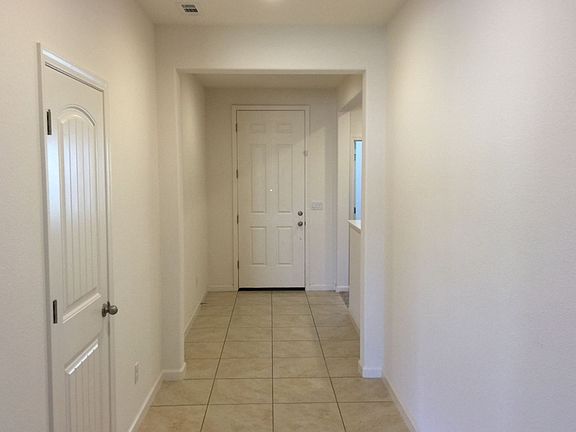 4th image of 1909 Wind Walker Dr