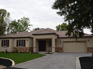 9494 Vallejo Dr, Orangevale, CA 95662