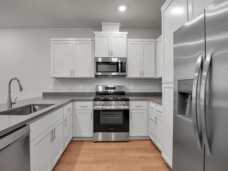 16652 SW Darling Ln — Photo 3