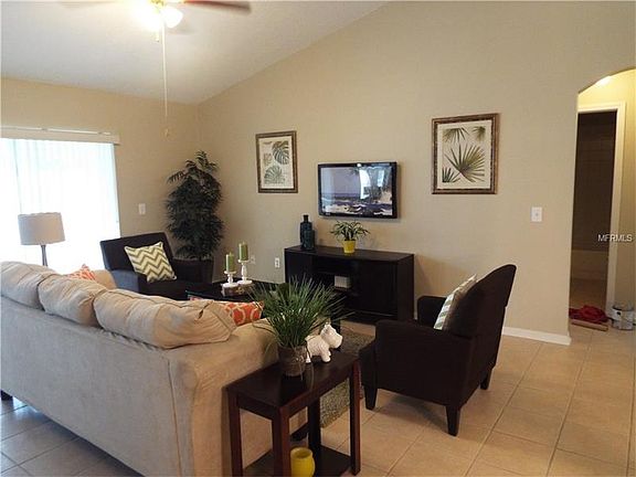 4th image of 14822 Redcliff Dr