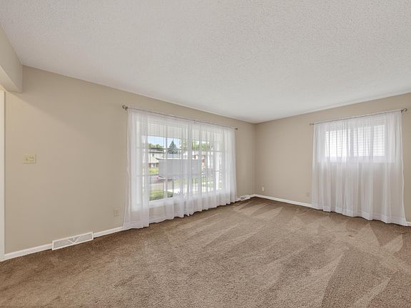 5th image of 1039 Gault Dr