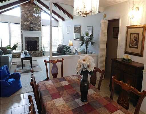 5th image of 6004 Vista Cir