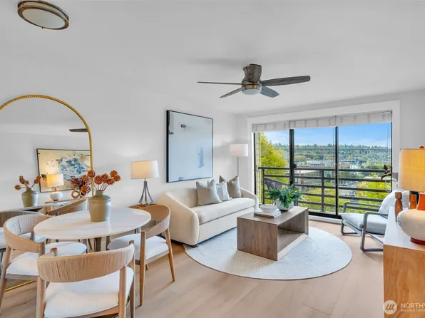 3401 Wallingford Avenue N #405, Seattle, WA 98103