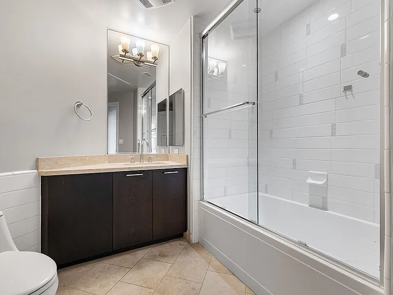 358 Caruso Ave — Photo 21