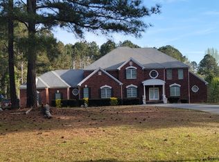 104 Virginia Pl, Fayetteville, GA 30214