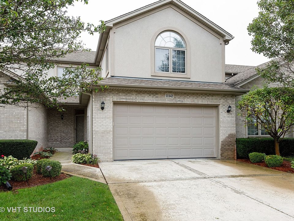 1st image of 11142 Karen Dr