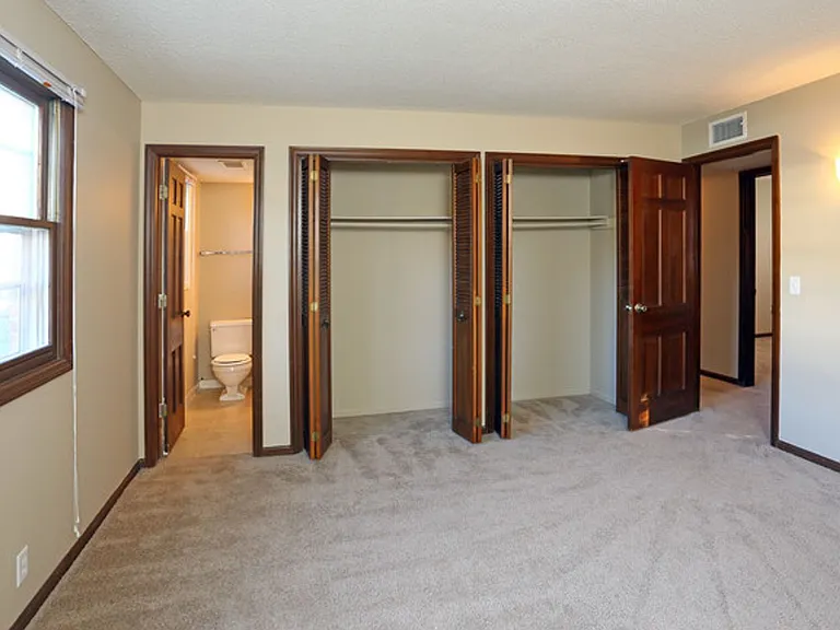 The Heights Apartments — Photo 102