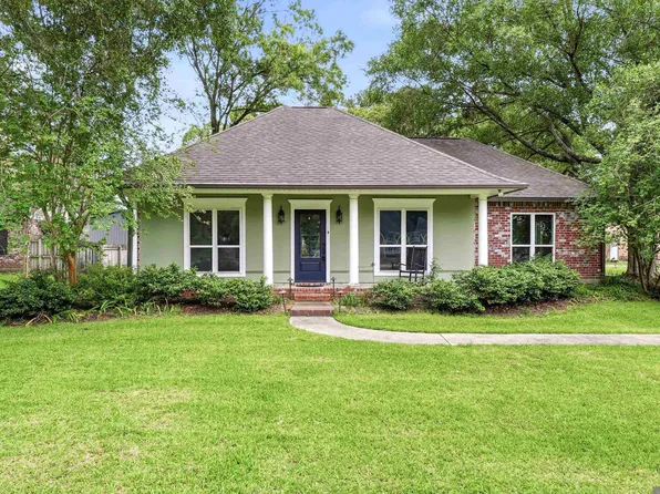 12612 Ina Dr, Walker, LA 70785