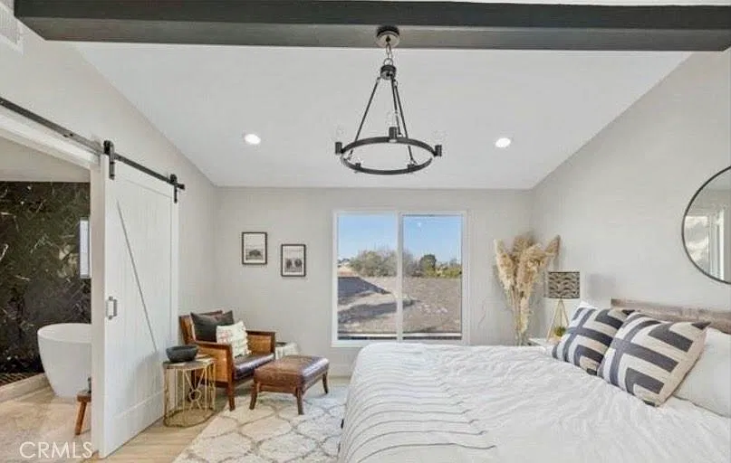 7 bed, 2789 sqft, $9,500 — Photo 4