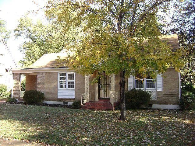 2nd image of 44 N Alicia Dr