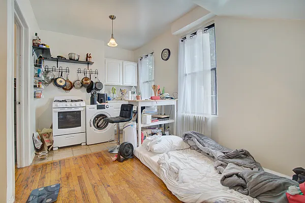 Rented by Compass | media 5